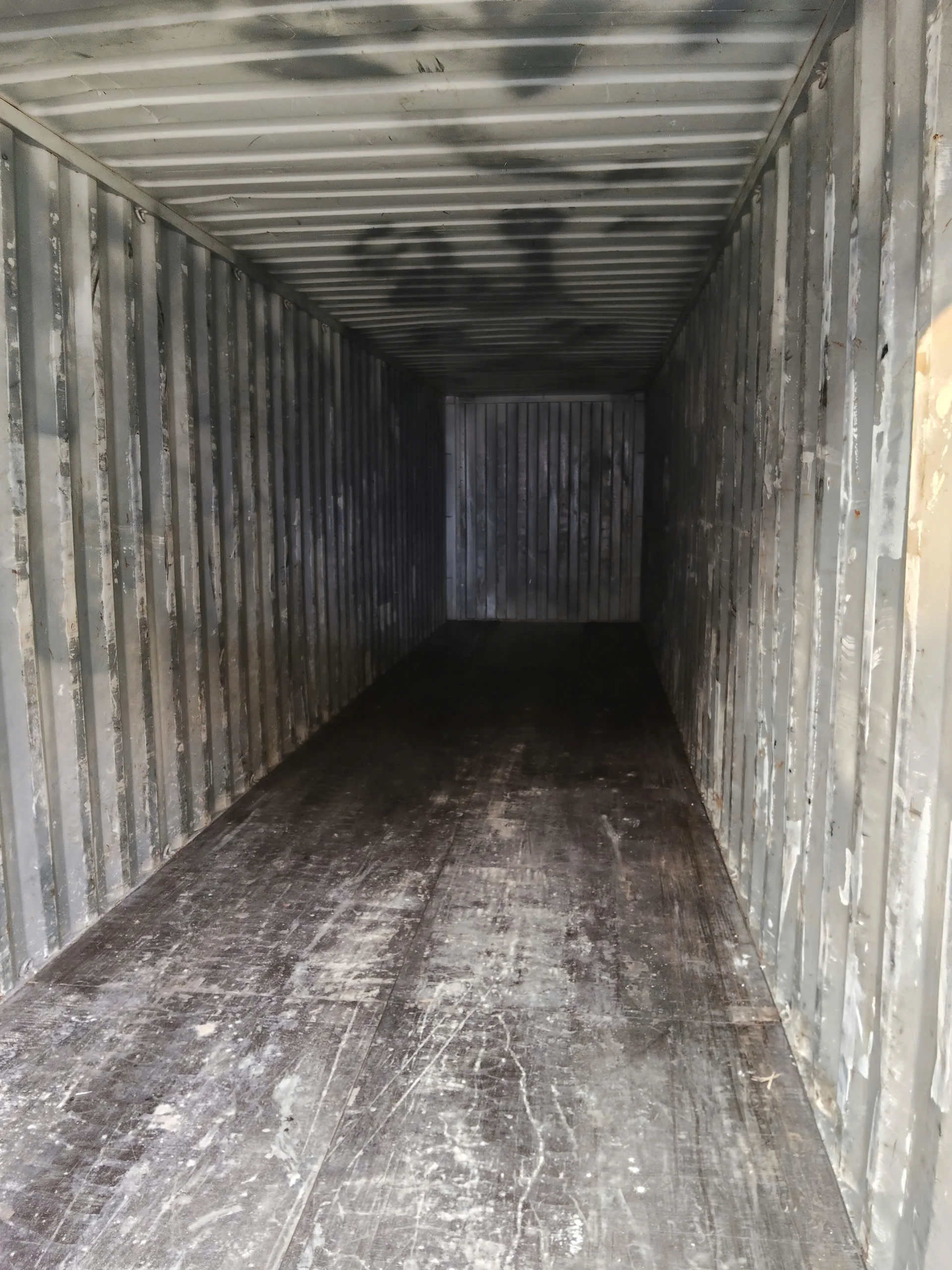 loading plywood boards into 40HC container Vietnam HCPLY Hai Phong port freight rate