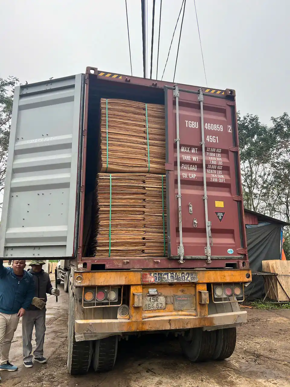 Plywood CBM calculation formula and factory-level packing specification guide by HCPLY Vietnam