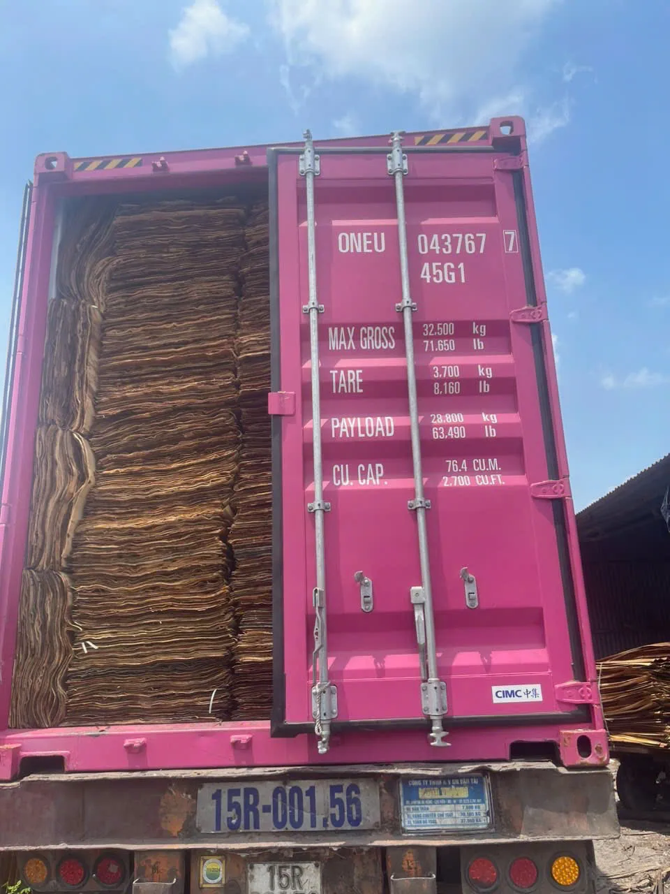 Vietnam plywood container loading export documentation HCPLY