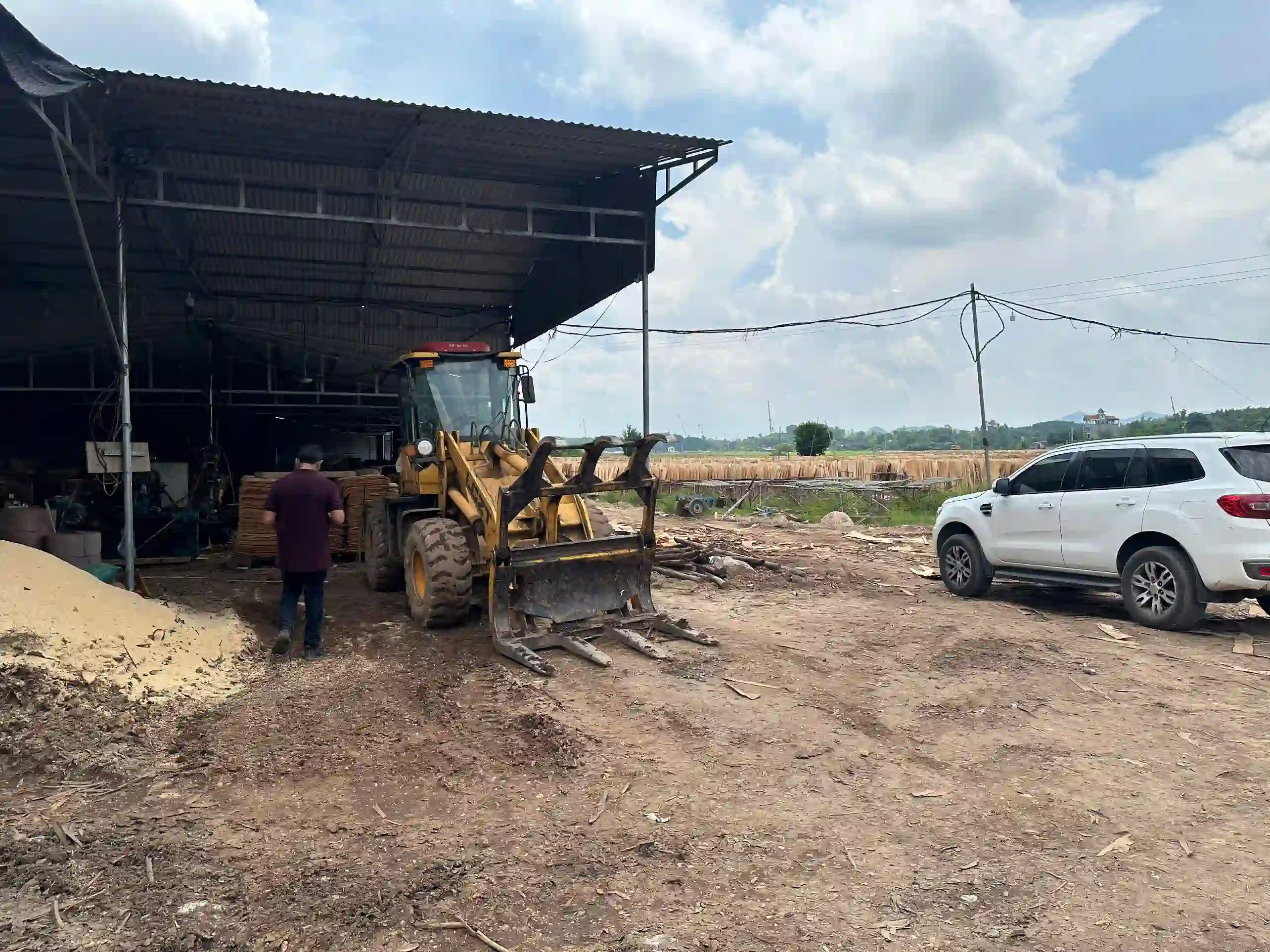 okoume plywood manufacturing vietnam factory lightweight panel hcply