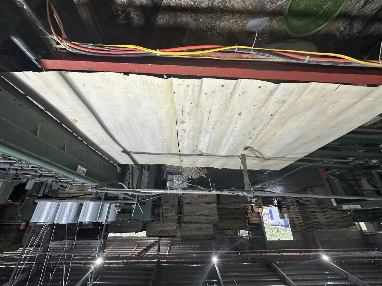 Plywood calibration sanding wide belt drum steel contact roller thickness accuracy