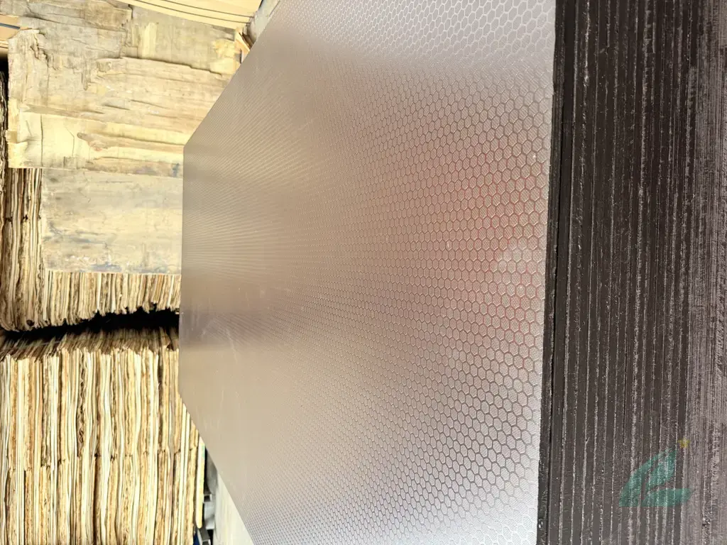 Film faced plywood construction formwork Vietnam HCPLY factory quality