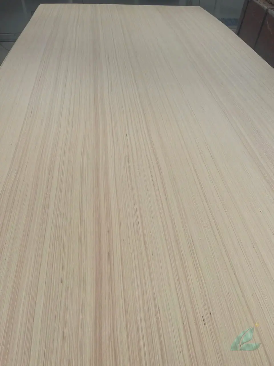 Plywood face veneer thickness guide — 0.2mm to 0.4mm standard explained by HCPLY Vietnam factory