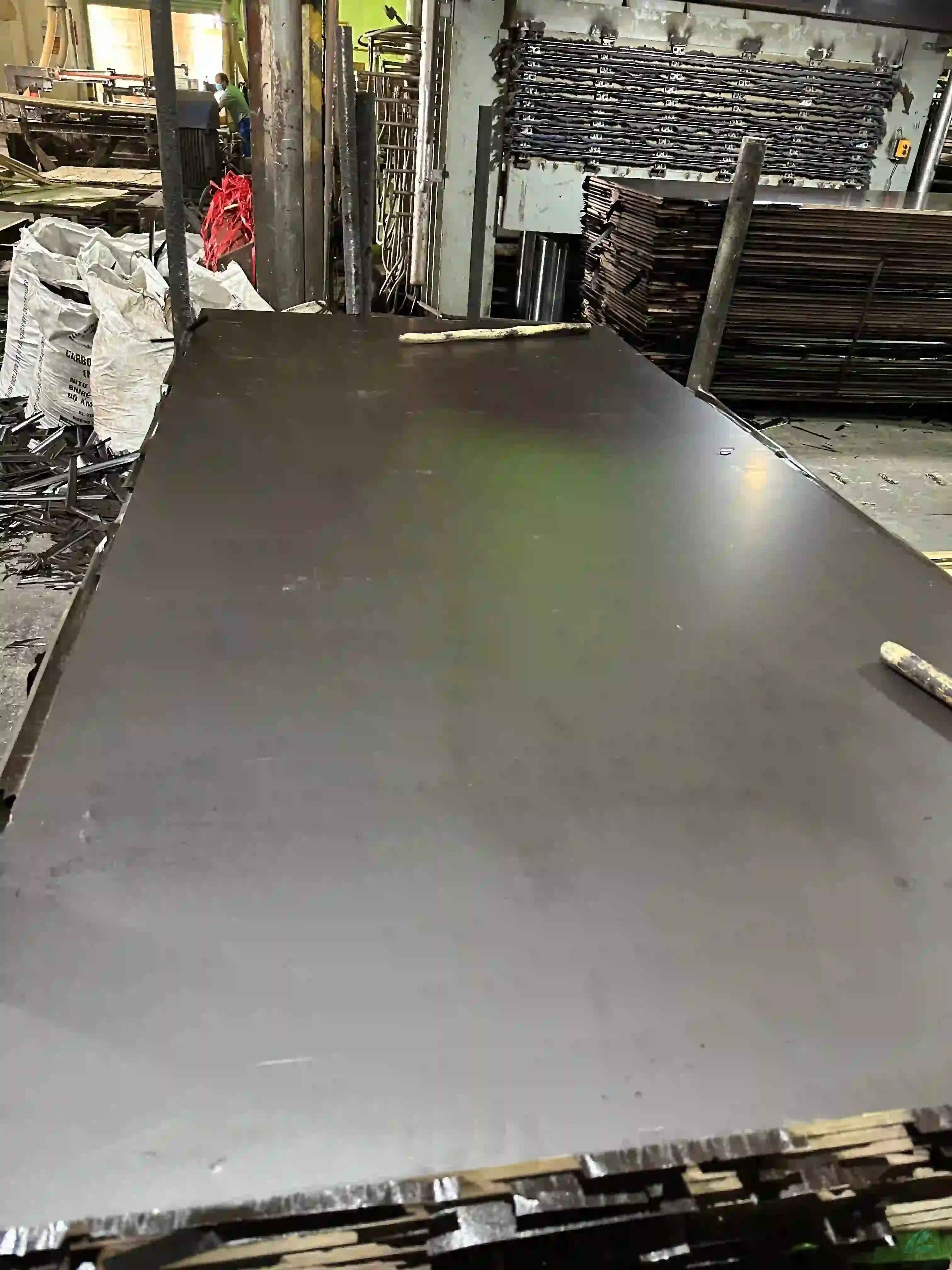 film-faced plywood black brown export vietnam factory hcply outdoor construction WBP grade