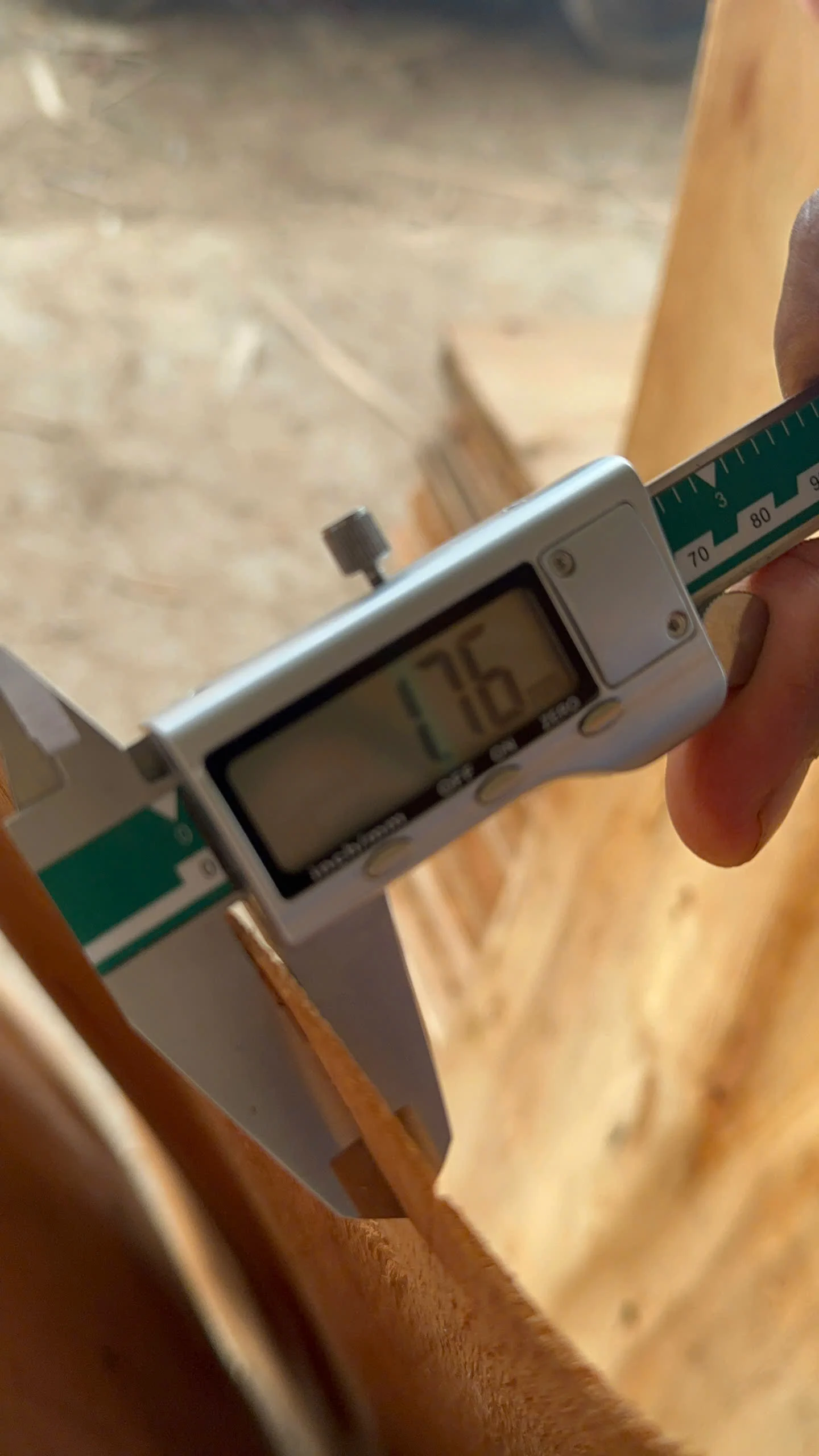 Core veneer inspection — grain and defect grading at Vietnam plywood factory HCPLY