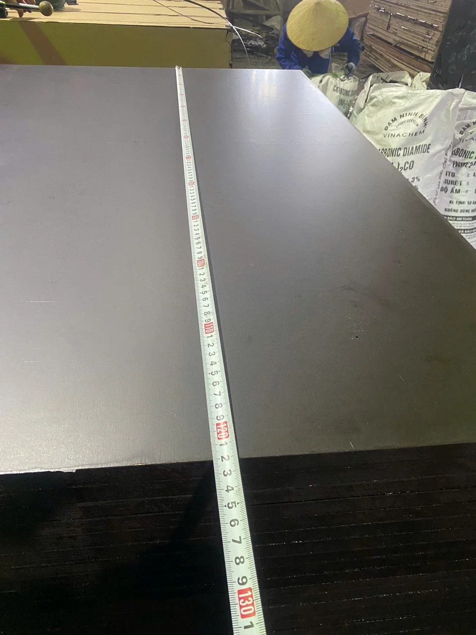 Construction plywood thickness caliper check ±0.5mm — HCPLY Vietnam QC