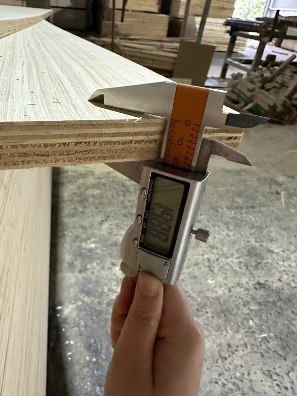 plywood thickness quality inspection caliper measurement vietnam factory hcply density weight